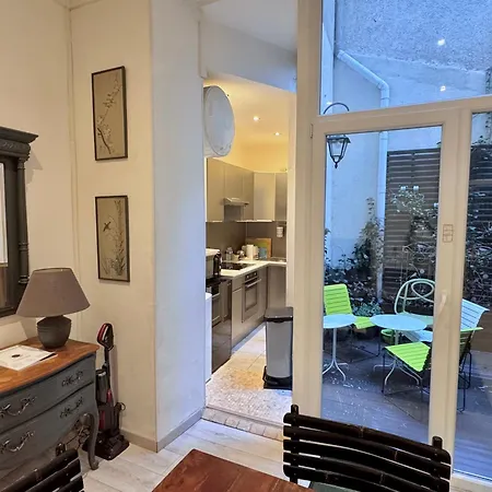 Centre Historique - Le Patio Apartment *